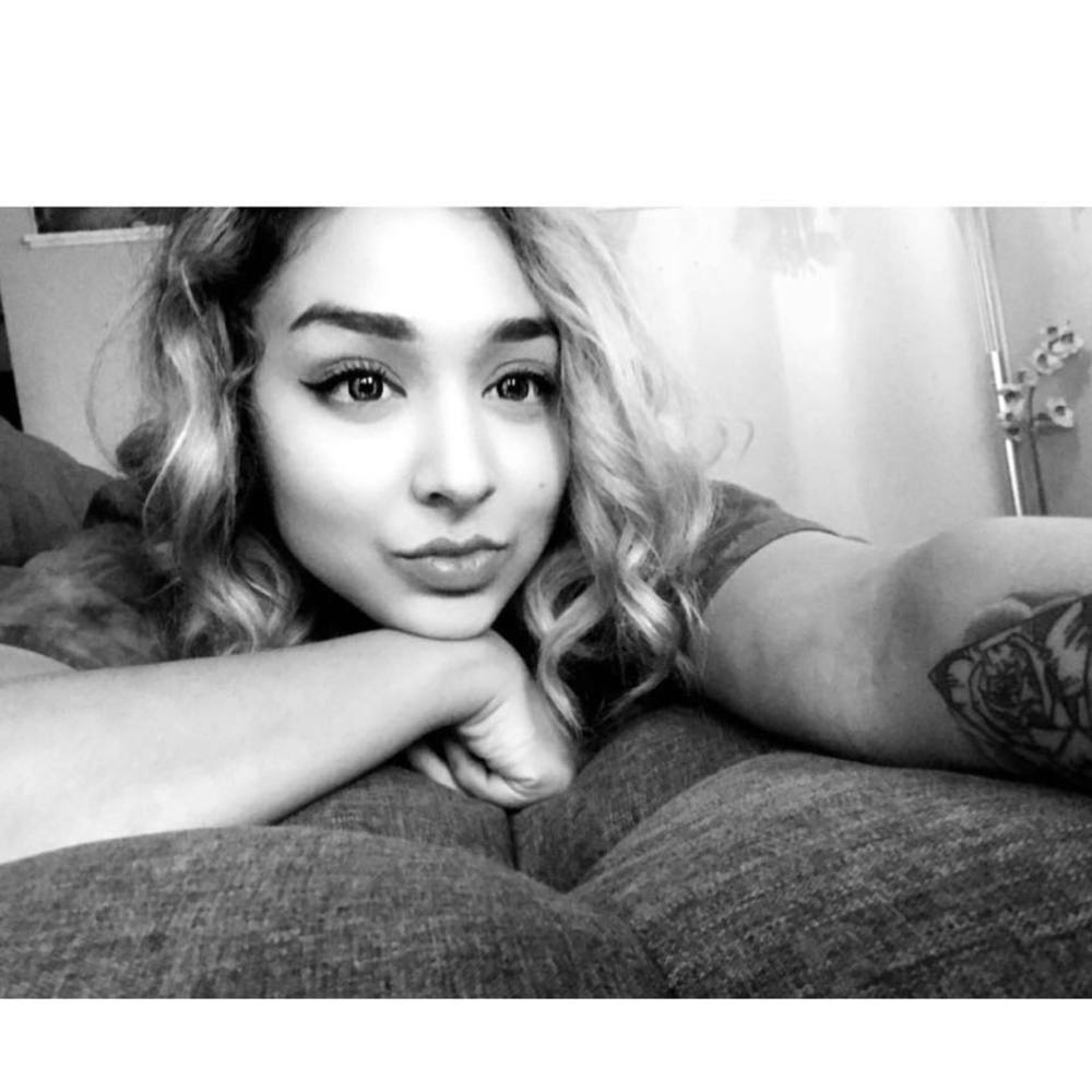 Meet your Posher, Angelita